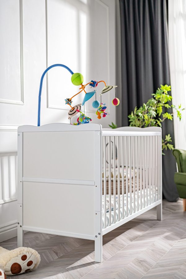 Aurora baby cot, white matt - Image 6