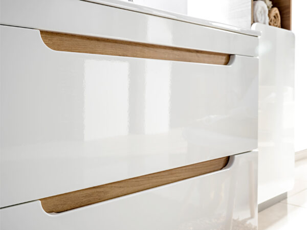 Tall Wall-Mounted Bathroom Cabinet ARVIDA – Oak Finish – White Front – 2 Doors – Rounded Corners – 35 x 170 x 35 cm - Image 6