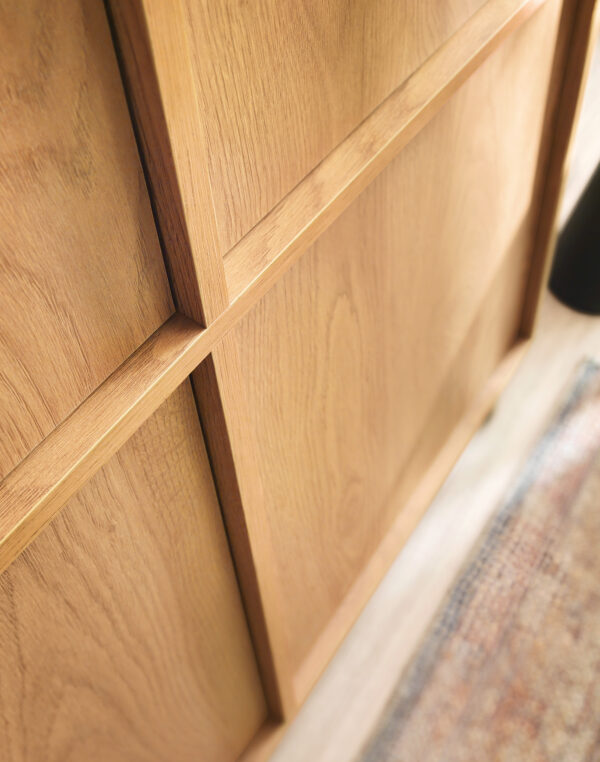 Yarker Sideboard - Caramel Oak - 4 Doors - 98 x 124 x 39 cm - Image 8