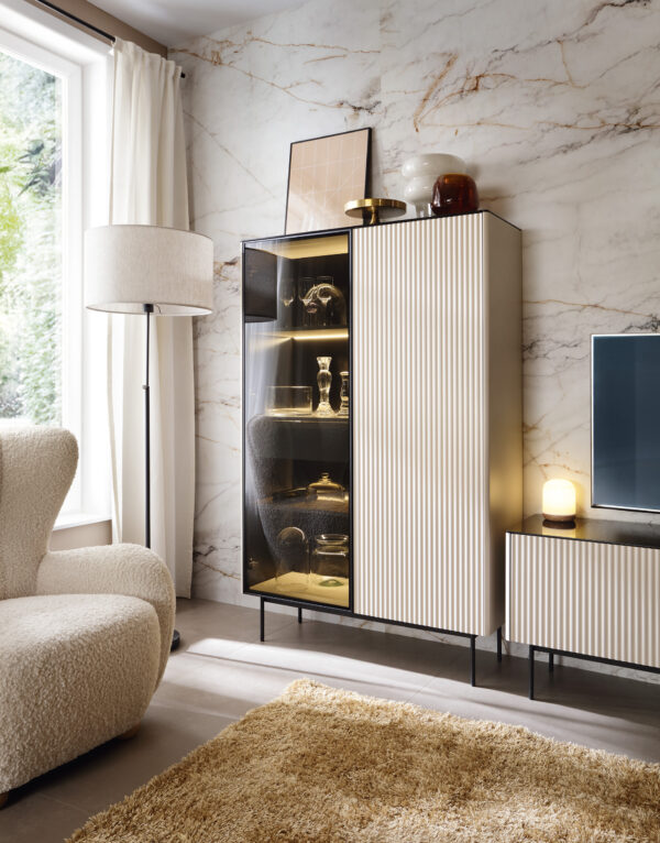 Olden Tall Display Cabinet - Cashmere - Fluted Fronts - Drawer - 107 x 163 x 39 cm - Image 2