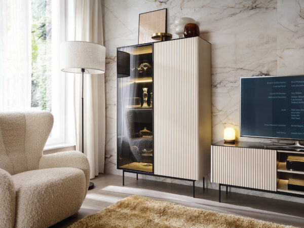 Olden Tall Display Cabinet - Cashmere - Fluted Fronts - Drawer - 107 x 163 x 39 cm - Image 8